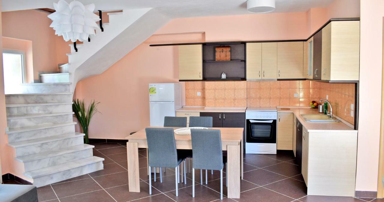 Villa Lily Skala Rachoni  Bagian luar foto