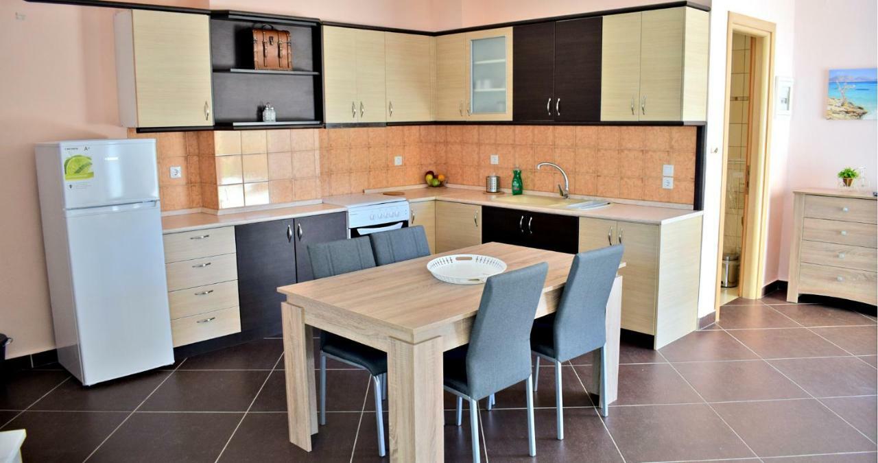 Villa Lily Skala Rachoni  Bagian luar foto