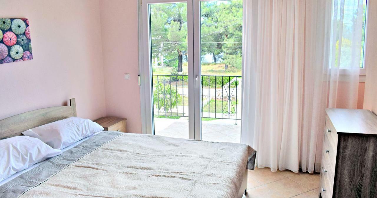 Villa Lily Skala Rachoni  Bagian luar foto