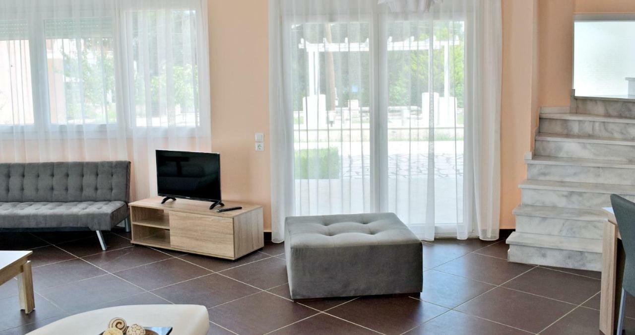Villa Lily Skala Rachoni  Bagian luar foto